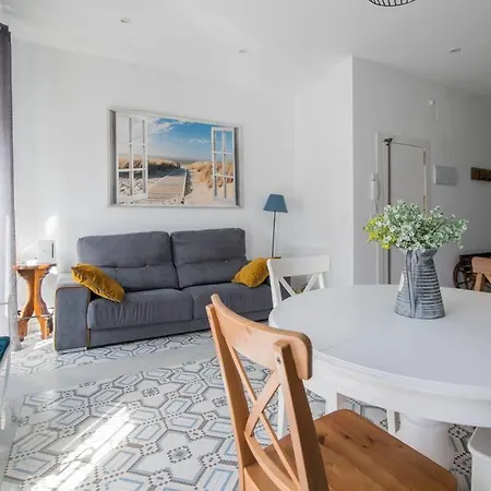 Cozy Flat In Center Feel The Vibe Selfcheckin Valenza