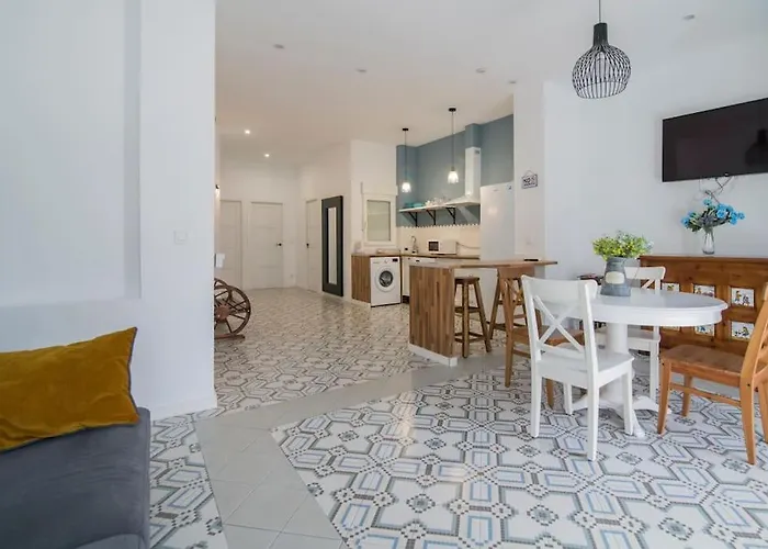 Cozy Flat In Center Feel The Vibe Selfcheckin