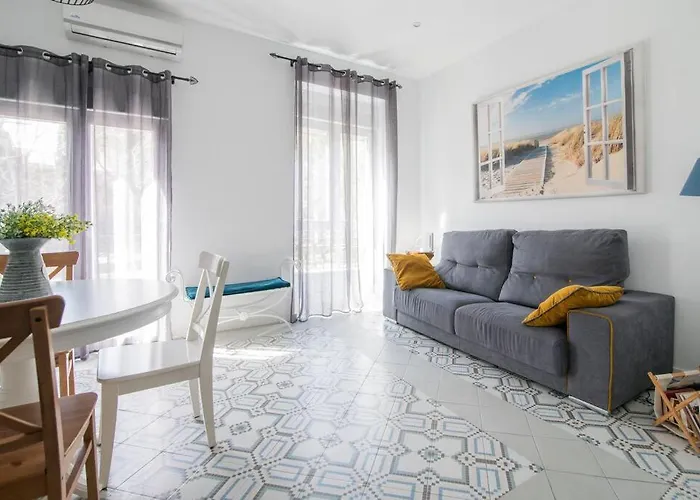 Cozy Flat In Center Feel The Vibe Selfcheckin شقة